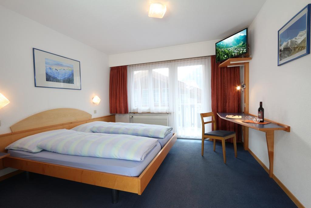 Hotel Garni Domino Saas-Fee Esterno foto
