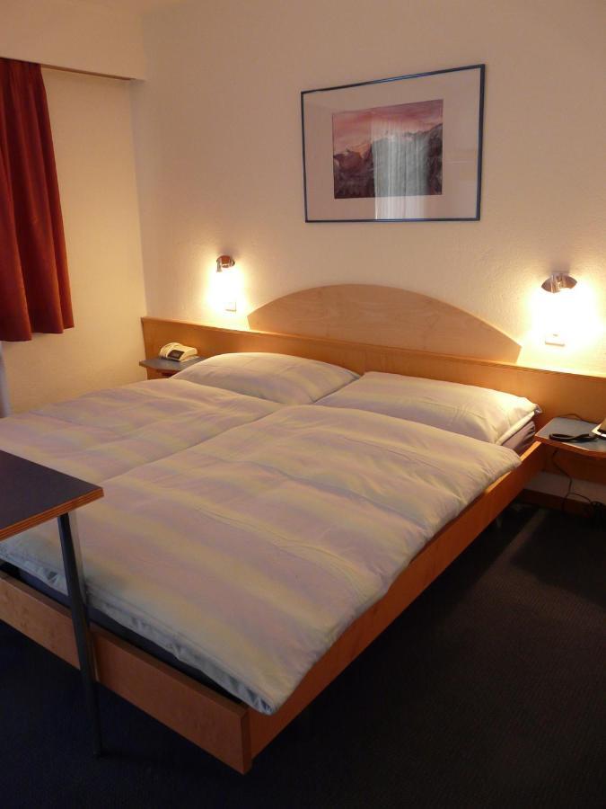 Hotel Garni Domino Saas-Fee Camera foto